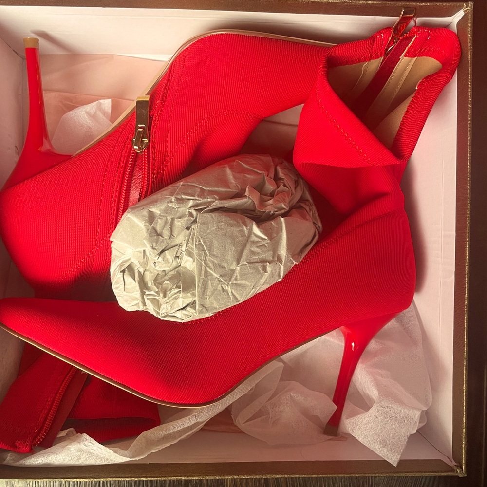 Vivianly Stretch Pointed Toe Sock Booties - image 1